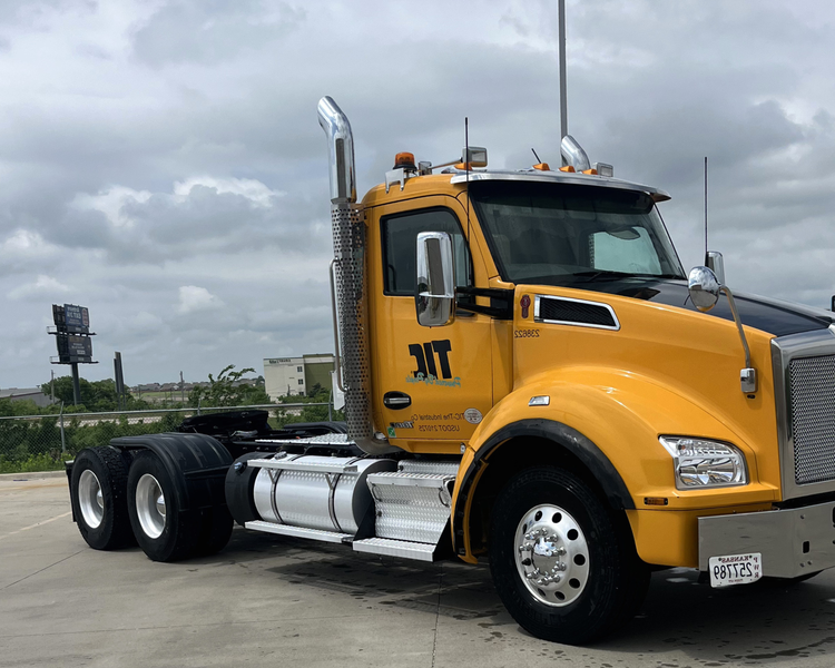 Non-polished trucks: truck finish example 4